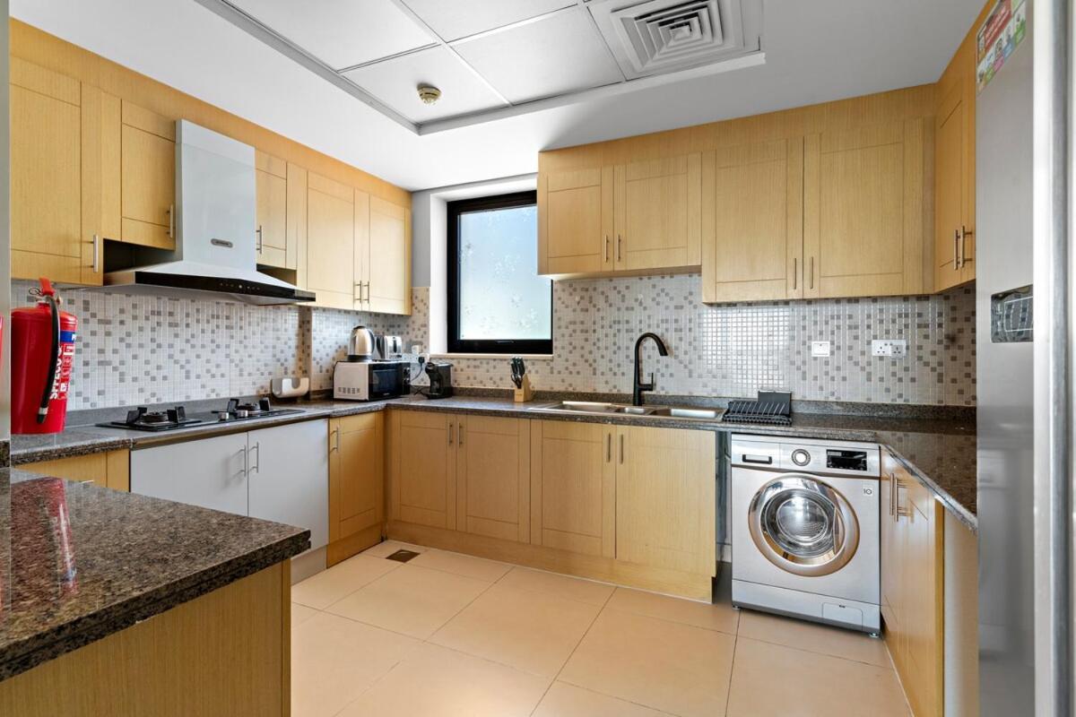 Spacious & Modern 3br With Maids Townhouse At Souk Warsan F